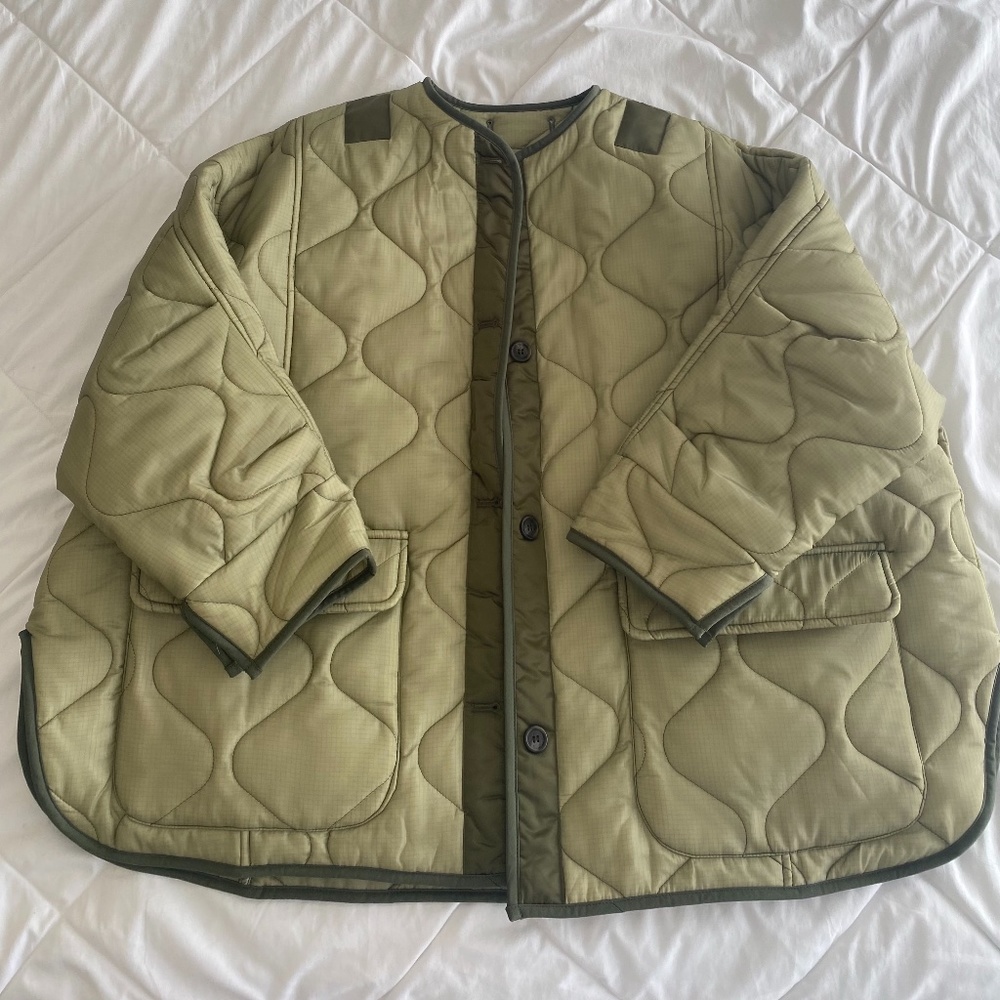 The Frankie Shop Teddy Quilted Jacket Moss Green